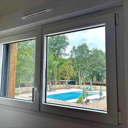 6 - Golf Et Piscine - 4 Personnes Semesterbostad