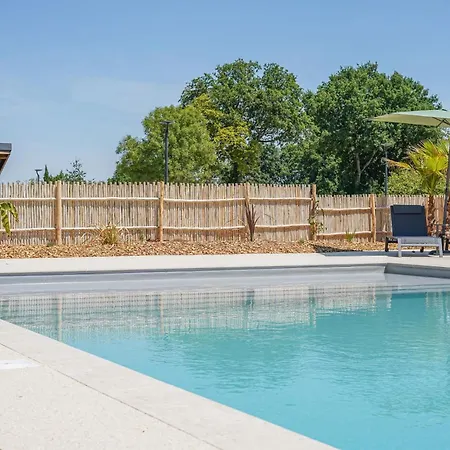 6 - Golf Et Piscine - 4 Personnes Semesterbostad Nesmy